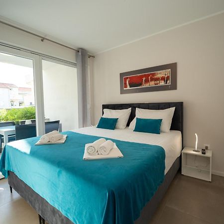Relax Apartments Novalja Extérieur photo