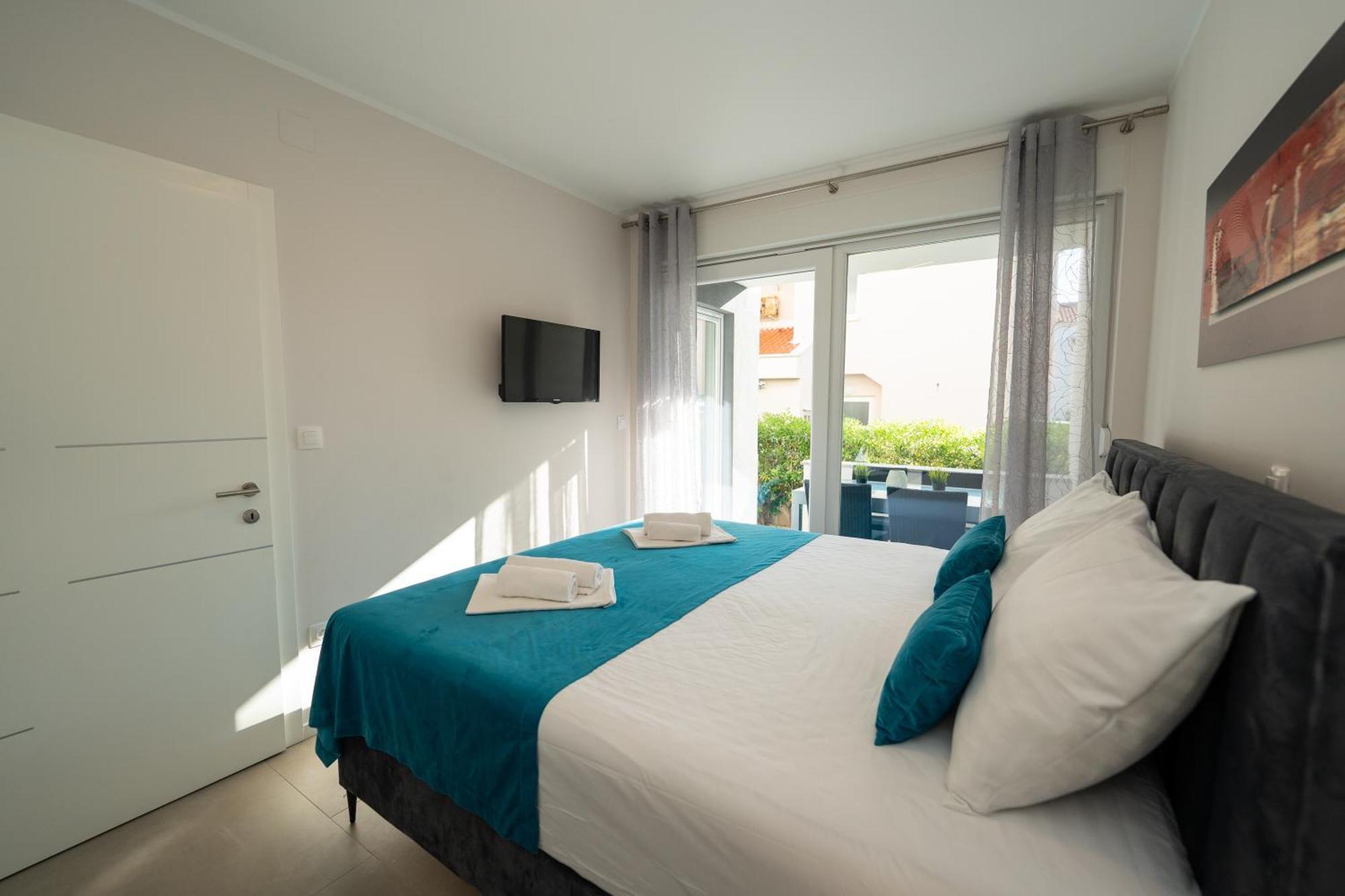 Relax Apartments Novalja Extérieur photo
